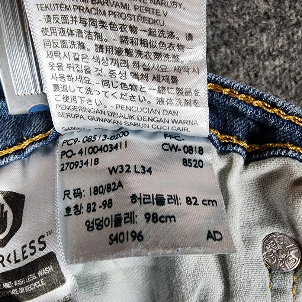 Levi's Jeans Mens 32x34 513 Slim Straight Light Wash Denim Blue 08513-0200 EUC